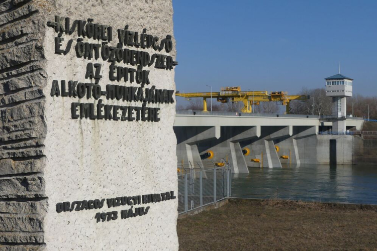52 ÉVES A KISKÖREI VÍZLÉPCSŐ