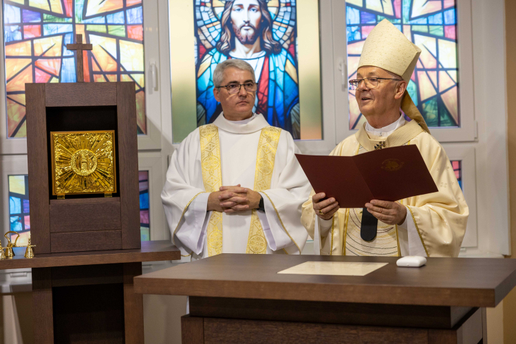 Iskolakápolna szentelés