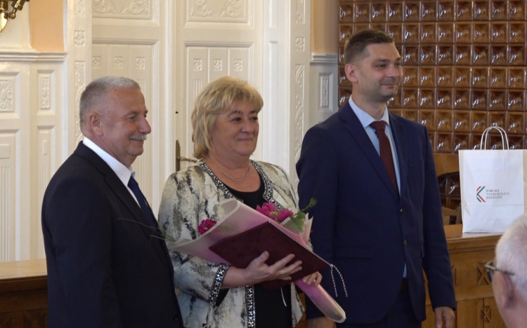 Miniszteri elismerésben részesült Dr. Király Józsefné