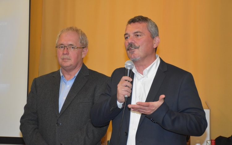 Történelmi győzelmet aratott a FIDESZ és F.Kovács Sándor !