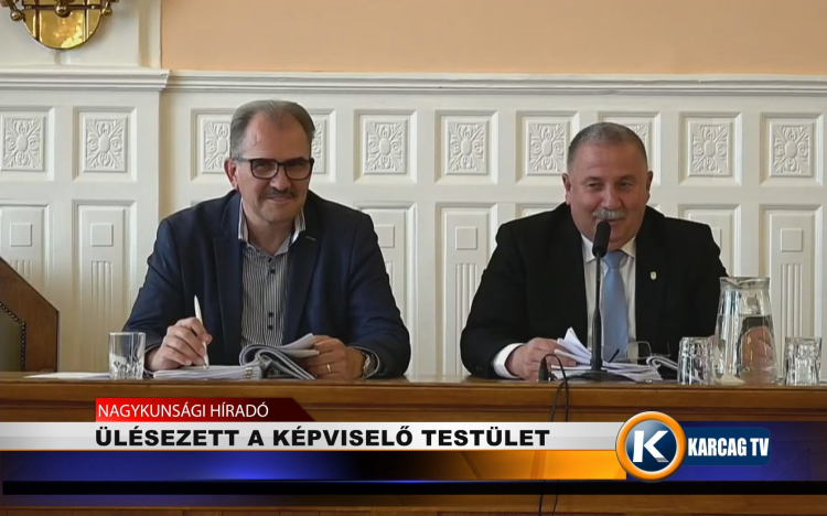 ÜLÉSEZETT A KÉPVISELŐ TESTÜLET