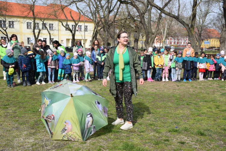 Tavaszköszöntő flashmob