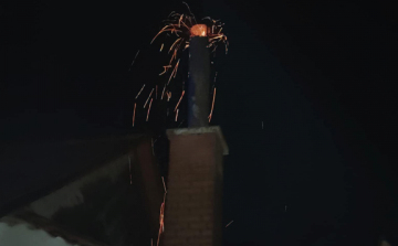  Kéménytűz miatt vált fűthetetlenné egy kisújszállási ház