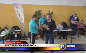 ÚSZÓVERSENY KARCAGON