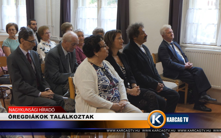 ÖREGDIÁKOK TALÁLKOZTAK