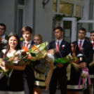 Rendhagyó ballagási ünnepséget tartott csütörtökön a Szentannai Sámuel Református Gimnázium, Technikum és Kollégium. 