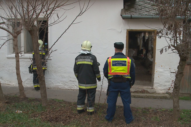 Életet mentettek a karcagi rendőrök