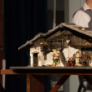 A második adventi gyertya meggyújtása